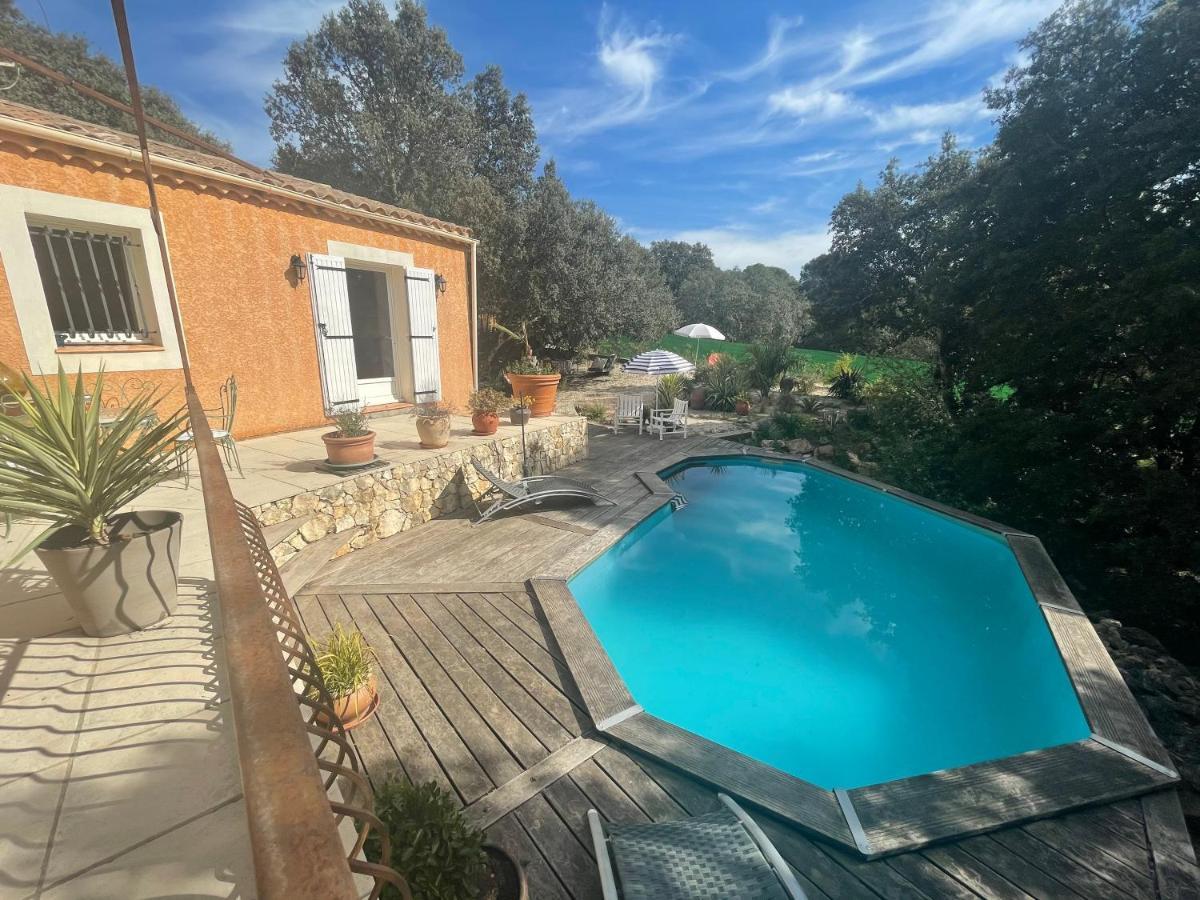 Le Calme De La Garrigue Bed and Breakfast Russan Eksteriør billede